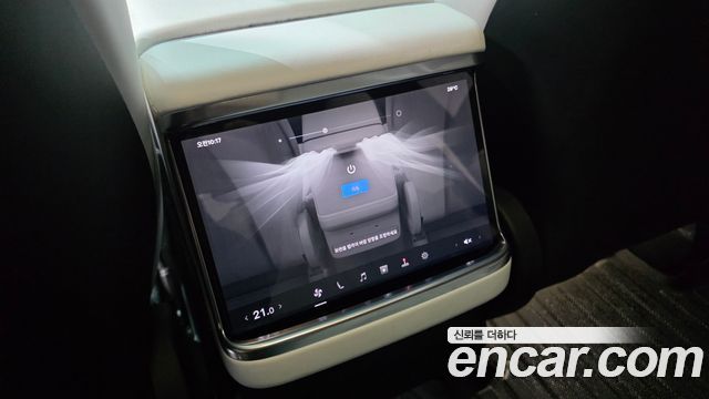 Tesla Model X AWD 2024 — фото 29