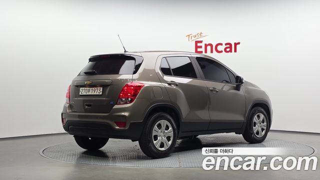 Chevrolet Trax 1.6 Diesel LS 2020 — фото 2