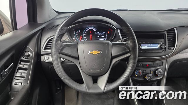 Chevrolet Trax 1.6 Diesel LS 2020 — фото 13