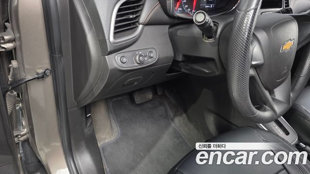 Chevrolet Trax 1.6 Diesel LS 2020 — фото 19