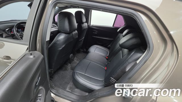 Chevrolet Trax 1.6 Diesel LS 2020 — фото 26