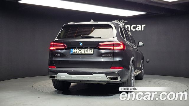 BMW X5 (G05) xDrive 30d xLine 2023 — фото 4