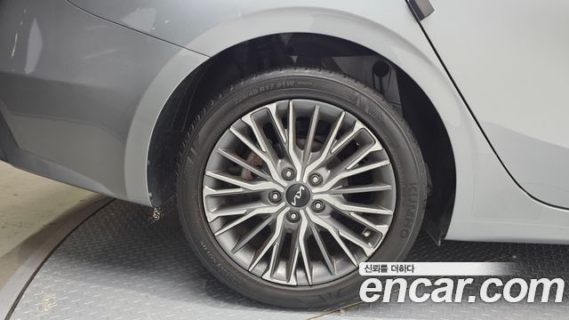 Kia K3 (II) 1.6 Prestige 2022 — фото 5
