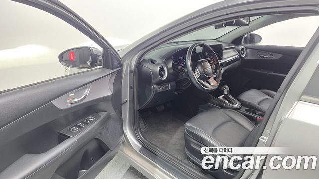 Kia K3 (II) 1.6 Prestige 2022 — фото 10