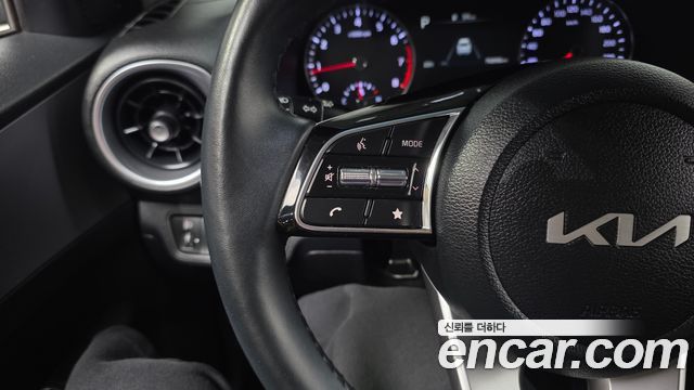 Kia K3 (II) 1.6 Prestige 2022 — фото 17