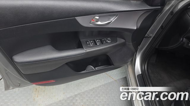 Kia K3 (II) 1.6 Prestige 2022 — фото 27
