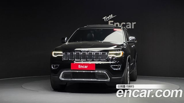 Jeep Grand Cherokee 3.6 Limited WK2 2021 — фото 3