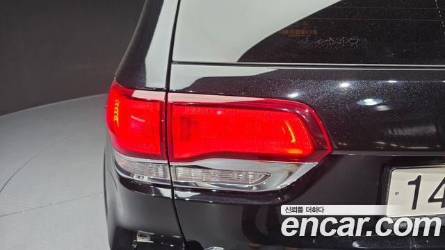 Jeep Grand Cherokee 3.6 Limited WK2 2021 — фото 23