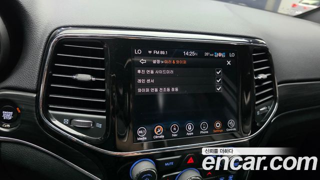 Jeep Grand Cherokee 3.6 Limited WK2 2021 — фото 28