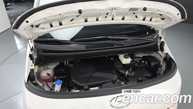 Hyundai Staria Cargo 5-Seater Modern 2022 — фото 6
