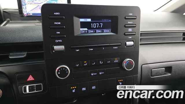 Hyundai Staria Cargo 5-Seater Modern 2022 — фото 14