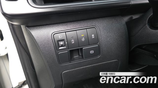 Hyundai Staria Cargo 5-Seater Modern 2022 — фото 28