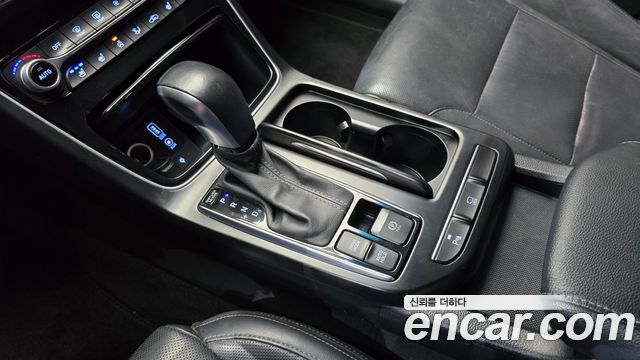 Hyundai Grandeur (IG) 3.0 LPi Modern (Rental Car) 2019 — фото 9