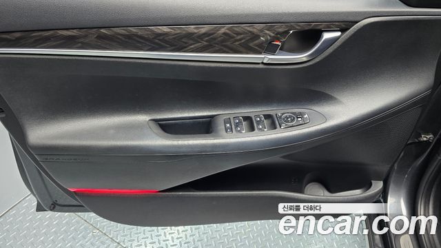 Hyundai Grandeur (IG) 3.0 LPi Modern (Rental Car) 2019 — фото 24