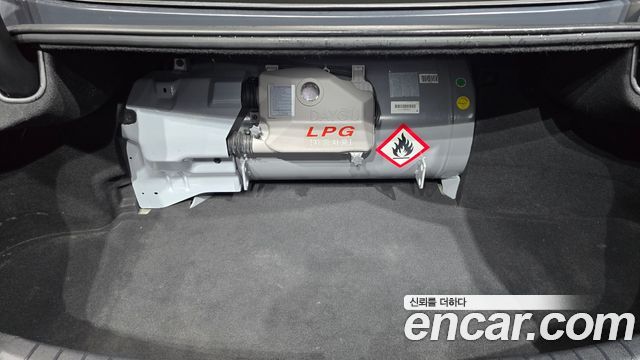 Hyundai Grandeur (IG) 3.0 LPi Modern (Rental Car) 2019 — фото 30