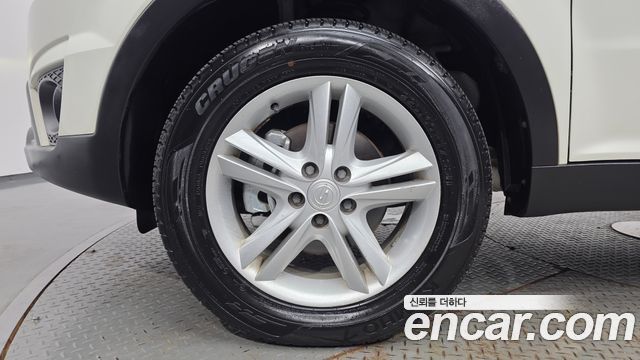 KG Mobility (SsangYong) Korando C 2.0 CVT 2WD Deluxe 2014 — фото 5