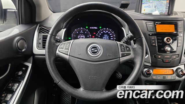 KG Mobility (SsangYong) Korando C 2.0 CVT 2WD Deluxe 2014 — фото 13