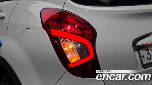 KG Mobility (SsangYong) Korando C 2.0 CVT 2WD Deluxe 2014 — фото 23