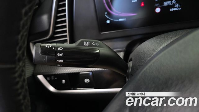 Kia Sportage (V) Diesel 2.0 4WD Prestige 2024 — фото 35