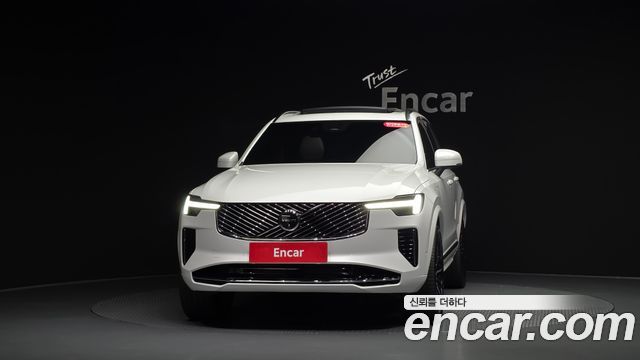 Volvo XC90 (II) T8 Ultra Bright Hybrid 2025 — фото 3