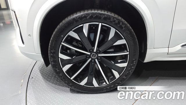 Volvo XC90 (II) T8 Ultra Bright Hybrid 2025 — фото 5