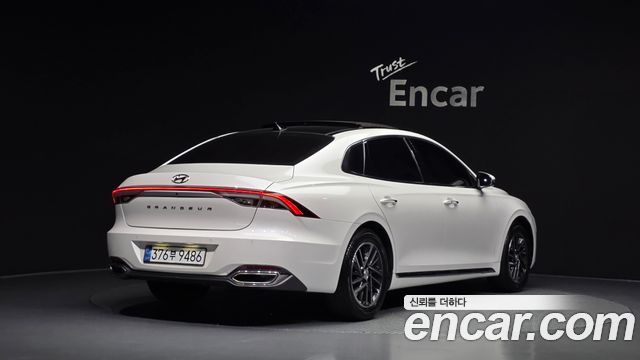 Hyundai Grandeur (IG) 3.0 LPi Rent Car Modern 2022 — фото 2