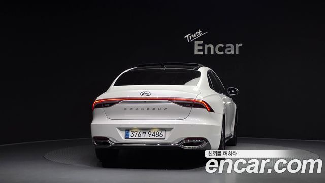 Hyundai Grandeur (IG) 3.0 LPi Rent Car Modern 2022 — фото 4