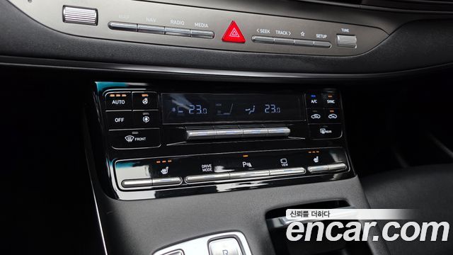 Hyundai Grandeur (IG) 3.0 LPi Rent Car Modern 2022 — фото 17