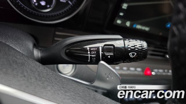 Hyundai Grandeur (IG) 3.0 LPi Rent Car Modern 2022 — фото 29