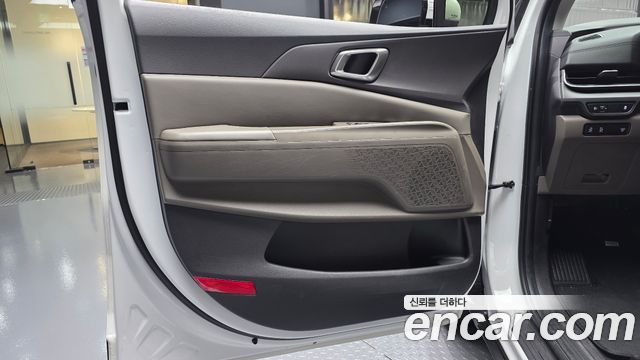Kia Carnival (IV) Diesel 9-Seater Prestige 2025 — фото 24
