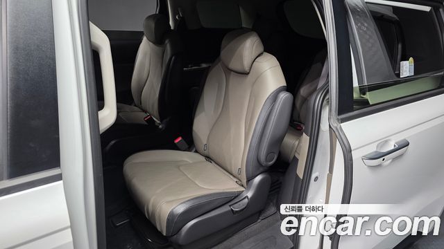 Kia Carnival (IV) Diesel 9-Seater Prestige 2025 — фото 26