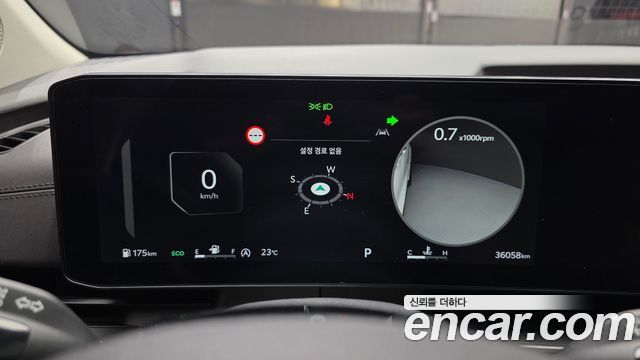 Kia Carnival (IV) Diesel 9-Seater Prestige 2025 — фото 27
