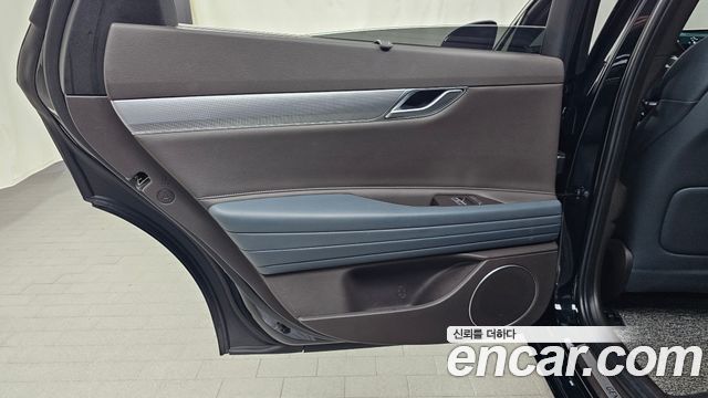 Genesis G80 (RG3) Gasoline 3.5 Turbo AWD 2021 — фото 25