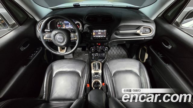 Jeep Renegade 2.0 Diesel Limited AWD 2017 — фото 7
