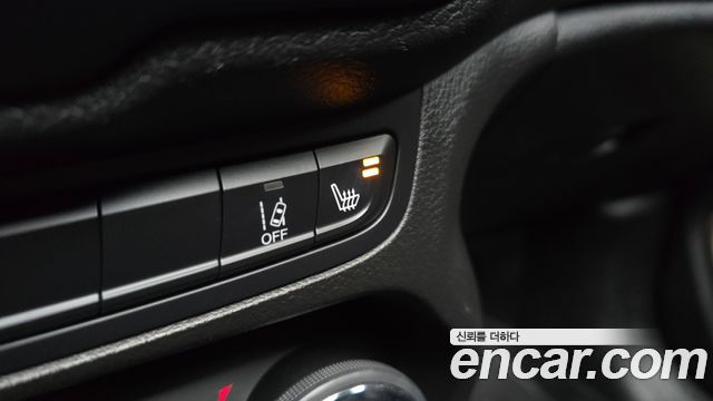 Jeep Renegade 2.0 Diesel Limited AWD 2017 — фото 20