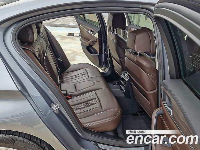 BMW 5 Series (G30) 520d Luxury Plus 2018 — фото 17