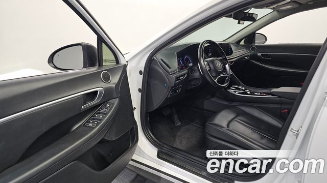 Hyundai Sonata (DN8) 2.0 Premium 2021 — фото 10