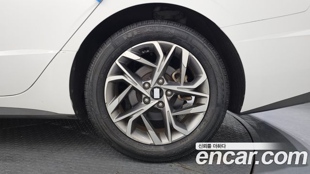 Hyundai Sonata (DN8) 2.0 Premium 2021 — фото 21