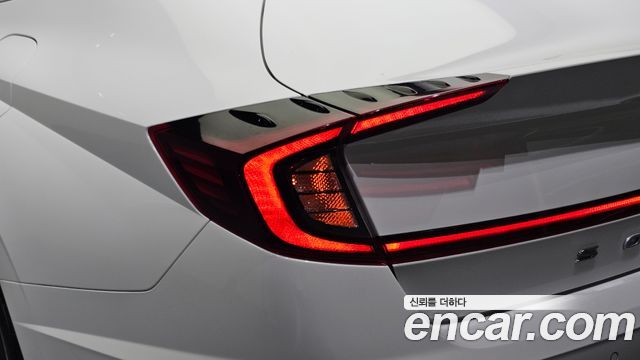 Hyundai Sonata (DN8) 2.0 Premium 2021 — фото 23