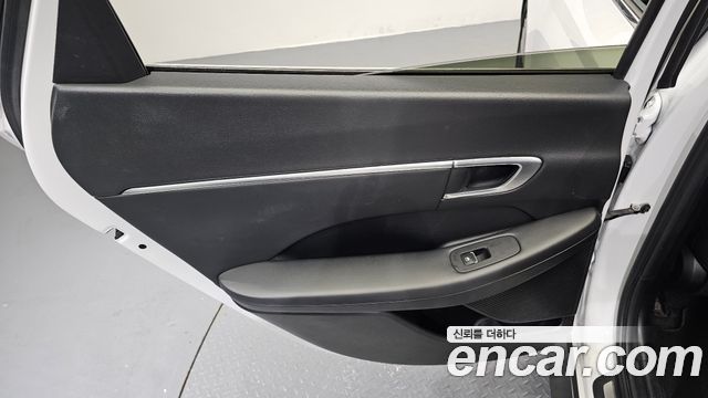 Hyundai Sonata (DN8) 2.0 Premium 2021 — фото 25