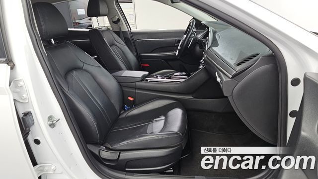 Hyundai Sonata (DN8) 2.0 Premium 2021 — фото 26