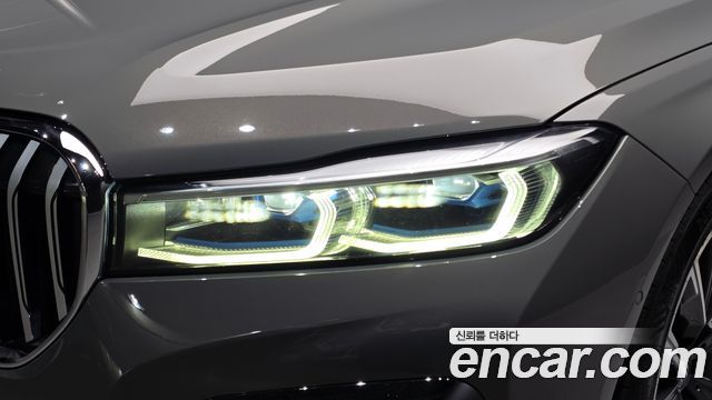 BMW 7 Series (G11) 740Li xDrive M Sport Package 2021 — фото 22