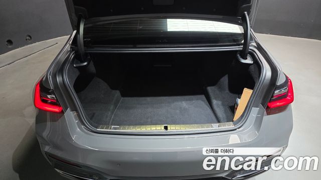 BMW 7 Series (G11) 740Li xDrive M Sport Package 2021 — фото 31