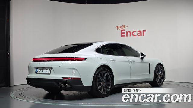 Porsche Panamera (976) 2.9 AWD 2024 — фото 2