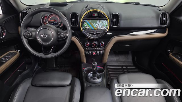 MINI Cooper Countryman HIGH 2nd 2020 — фото 7