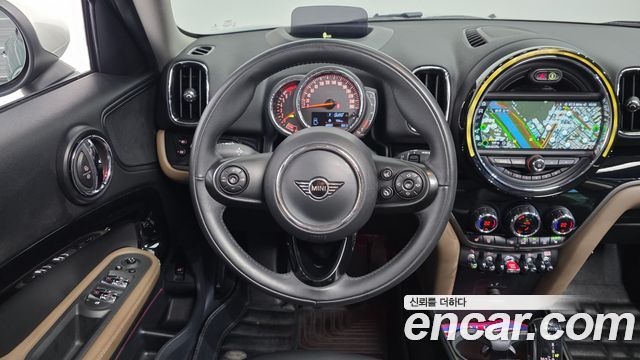 MINI Cooper Countryman HIGH 2nd 2020 — фото 13