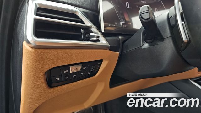BMW 3 Series (G20) 320i M Sport 2025 — фото 24
