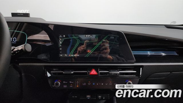 Kia Niro Prestige 2022 — фото 12