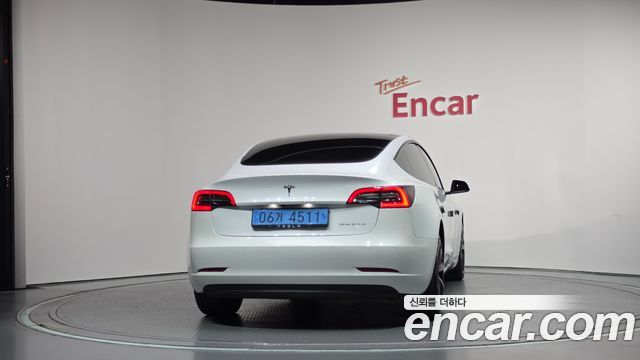 Tesla Model 3 Long Range AWD 2022 — фото 4