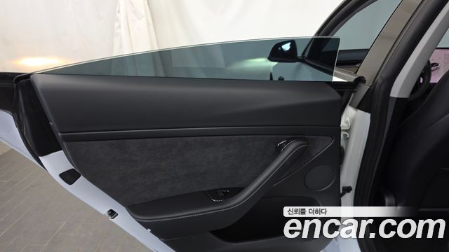 Tesla Model 3 Long Range AWD 2022 — фото 25